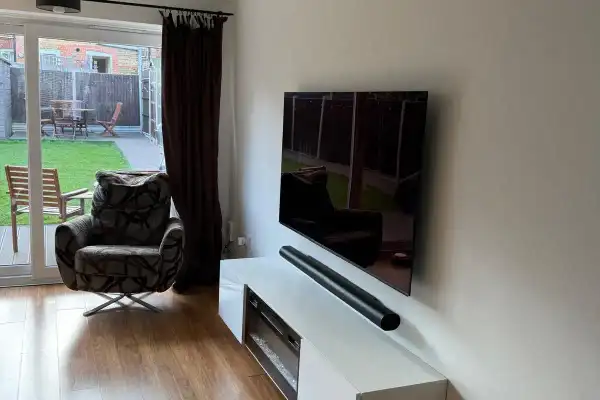TV & Soundbar, Electric Fire — Colchester — image 7